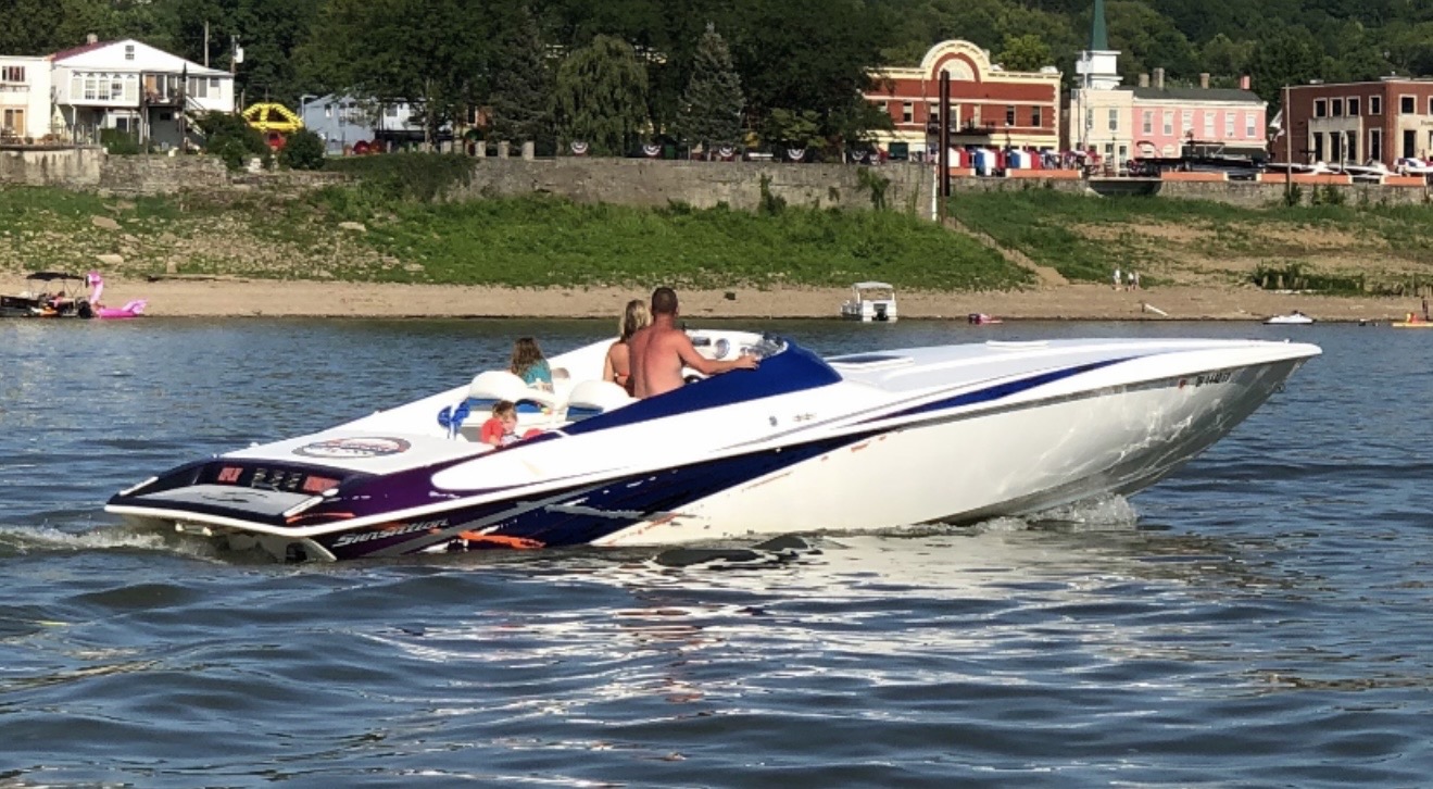 2005 Sunsation 32 Dominator